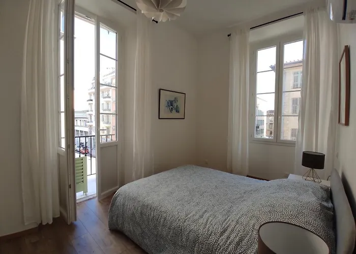 2 A 6 Personnes - Welcome To Nice ! Logement Port